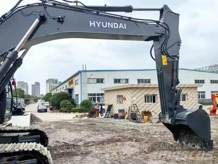 Hyundai 305 LC-9T Raupenbagger