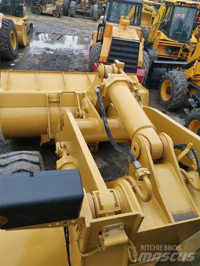 CAT 966G Radlader