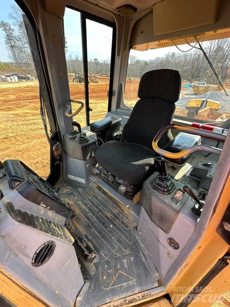 CAT D 5 G LGP Bulldozer
