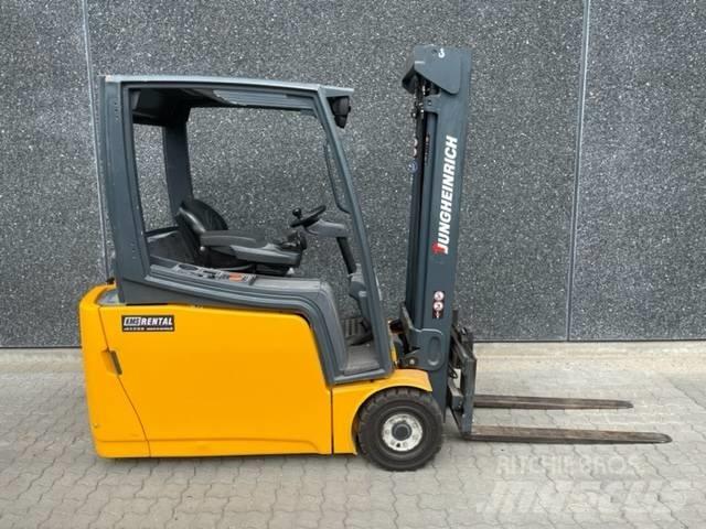Jungheinrich EFG 218 Elektro Stapler