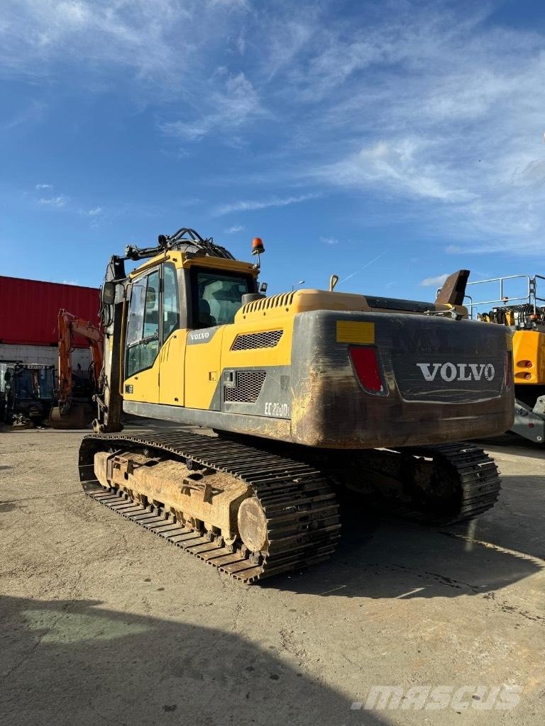 Volvo EC 220 DL Raupenbagger