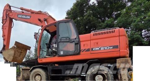 Doosan DX 210 W Mobilbagger