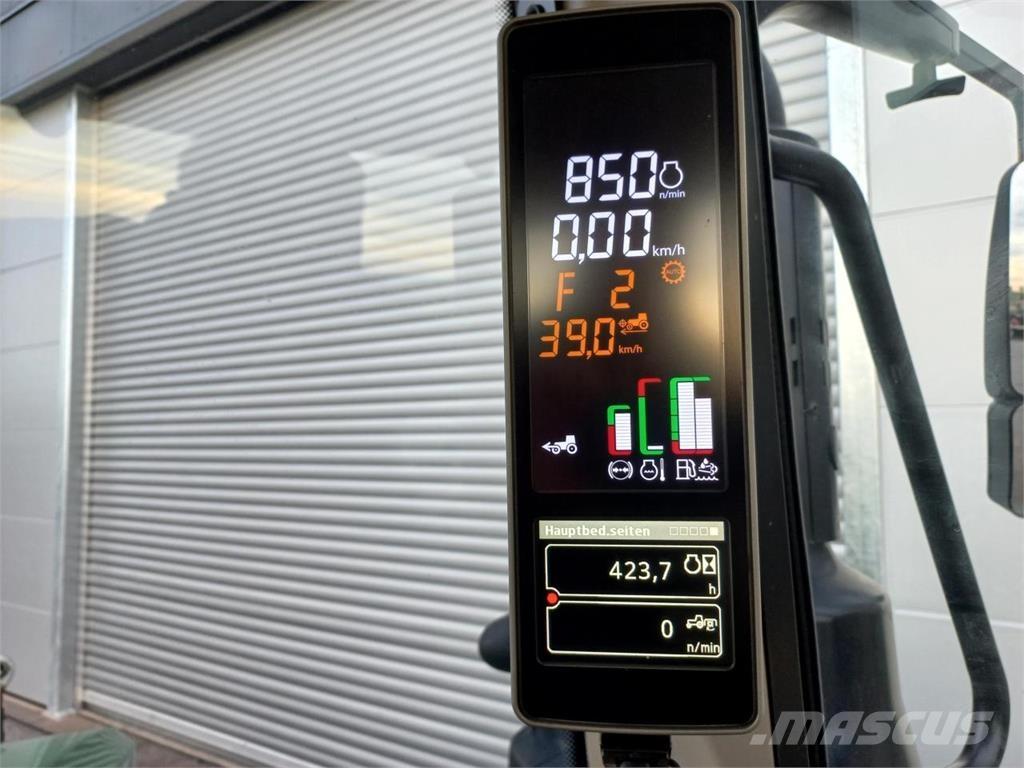 John Deere 6120M Traktoren