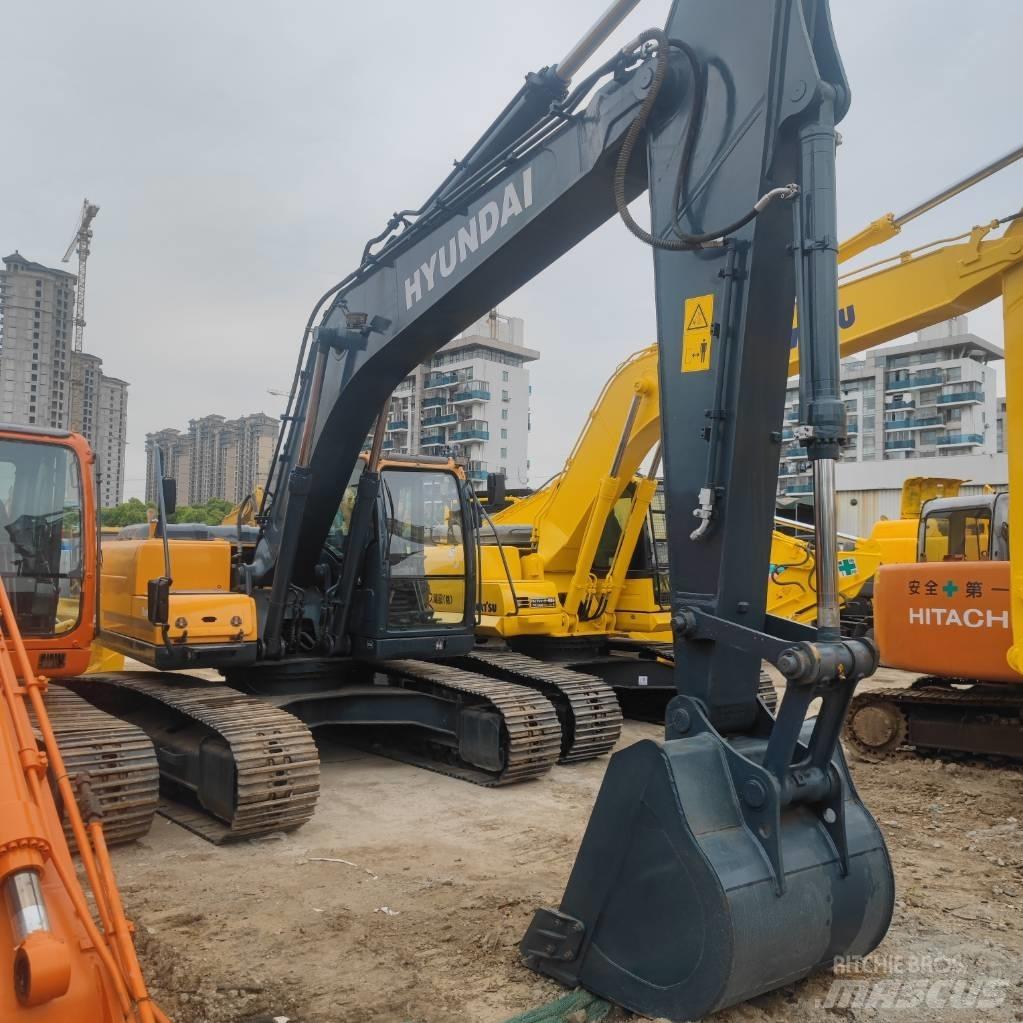 Hyundai R 225LC-9T Raupenbagger