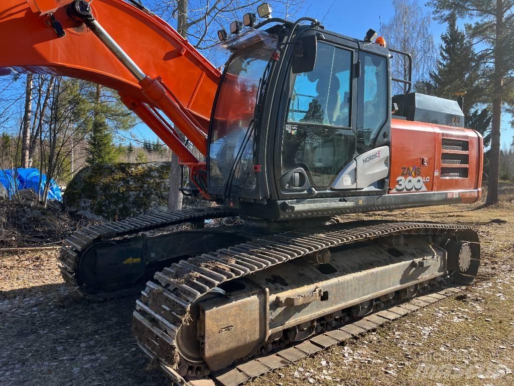 Hitachi ZX 300 LC-6 Raupenbagger