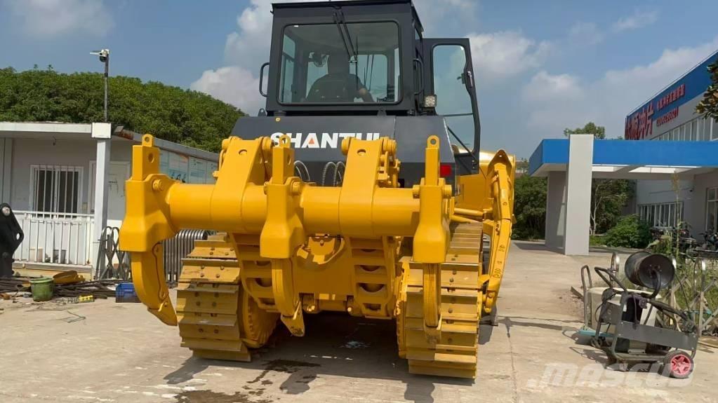 Shantui SD 22 Bulldozer