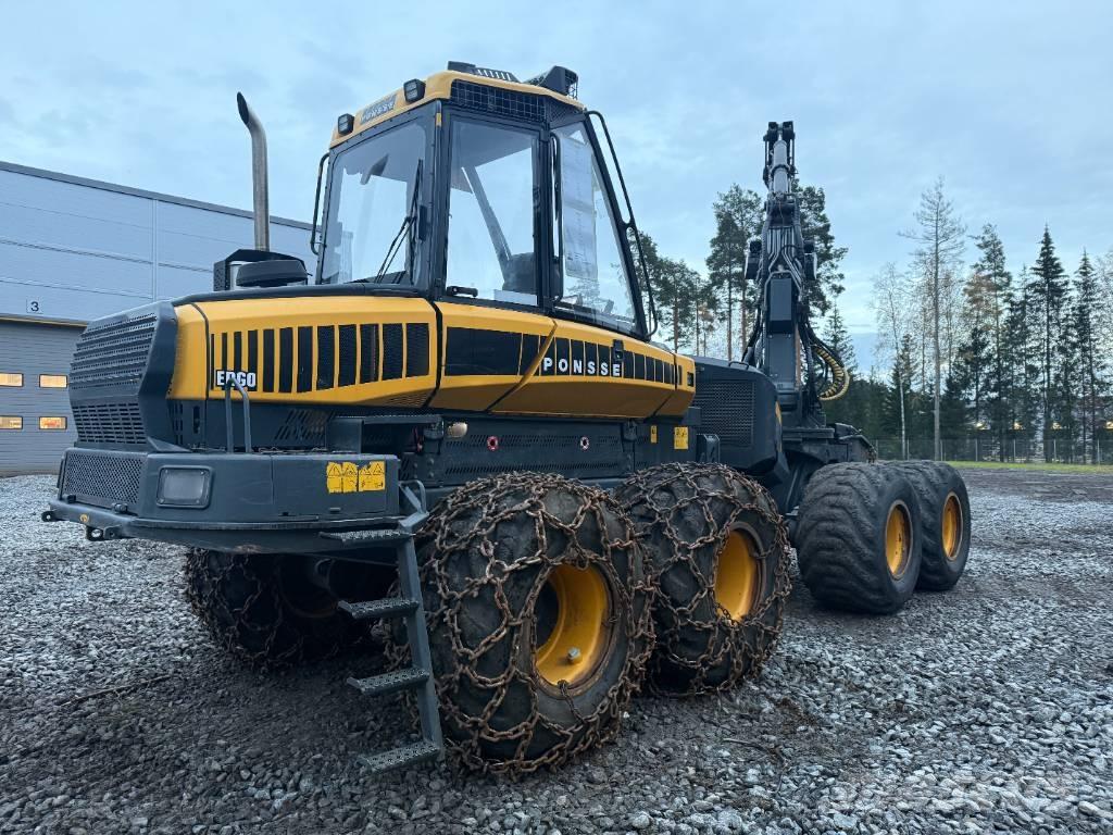 Ponsse Ergo 8W Harvester