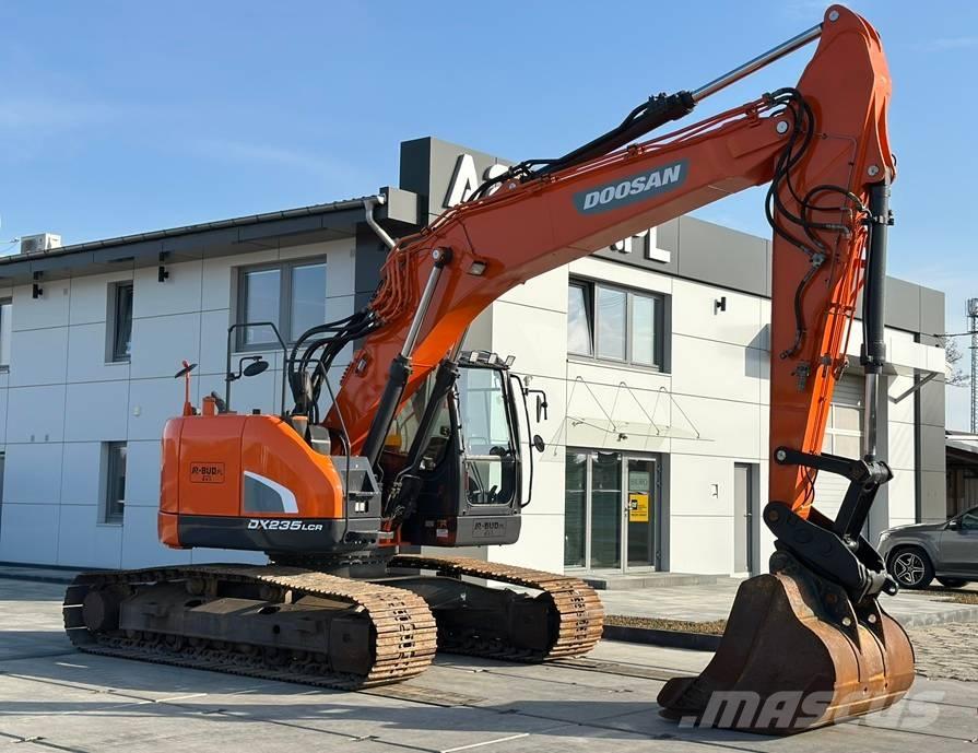 Doosan DX 235 LCR Raupenbagger