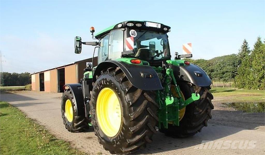 John Deere 6R195 Traktoren
