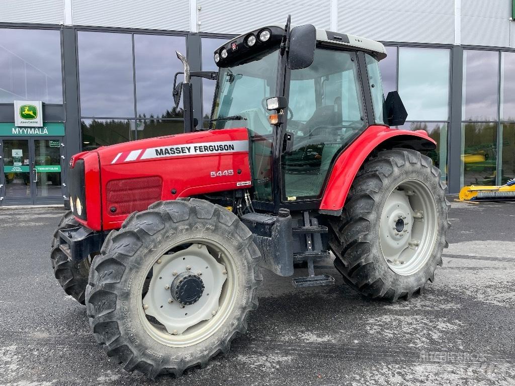 Massey Ferguson 5445 Traktoren