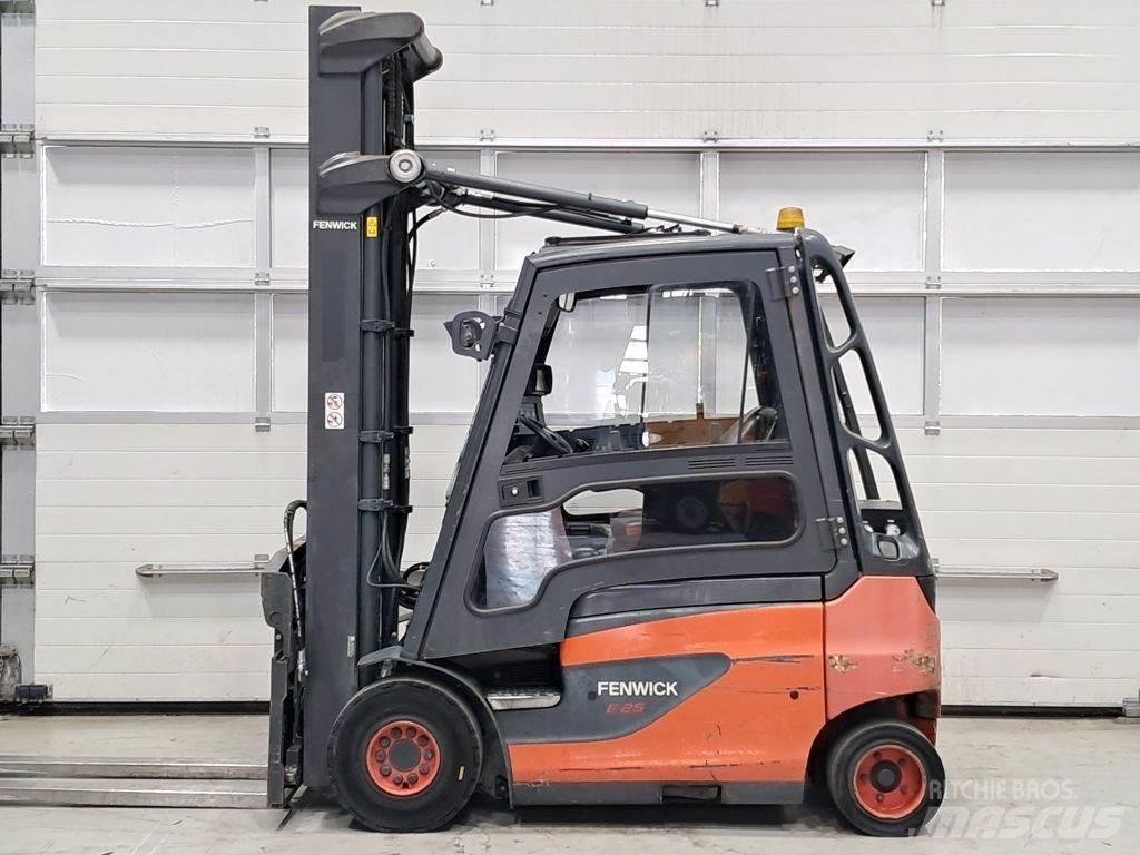 Linde E25-01 Elektro Stapler
