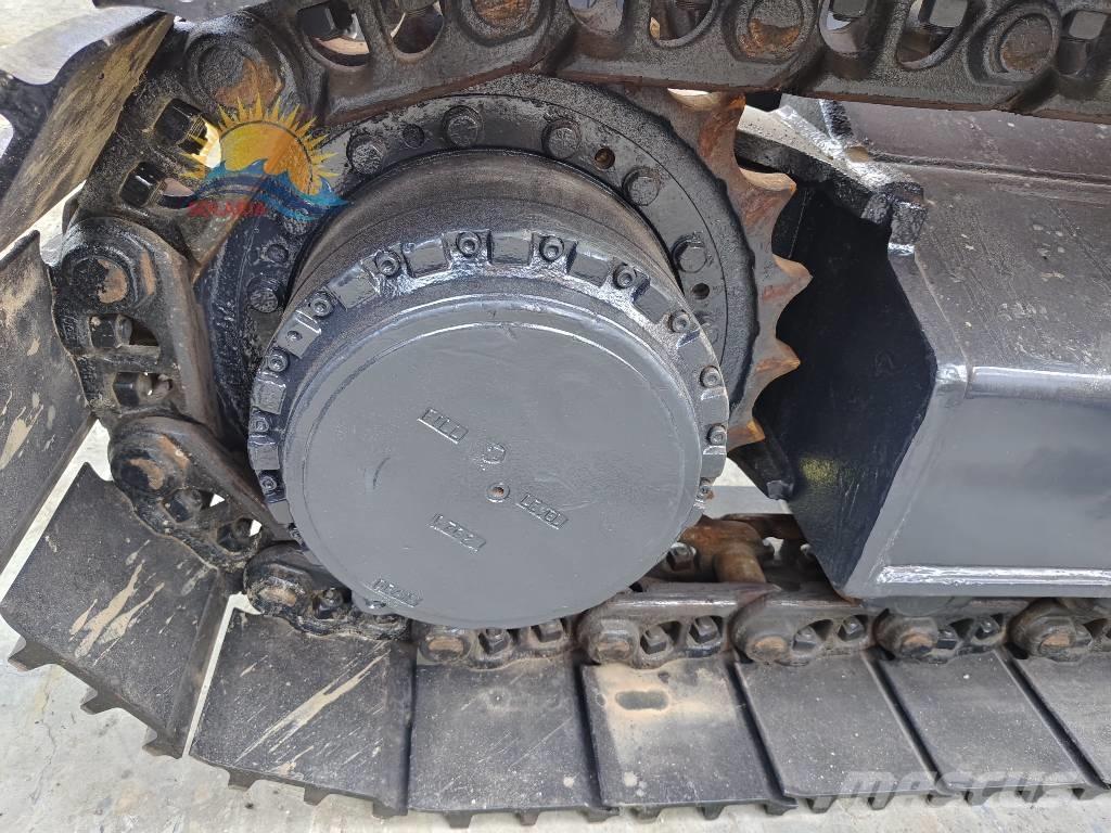 Doosan DX 300 LC Raupenbagger