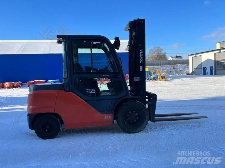 Toyota 40-8FD50N Diesel Stapler