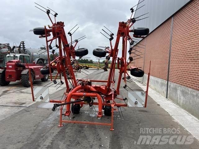 Kuhn GF8501 Kreiselheuer/-wender