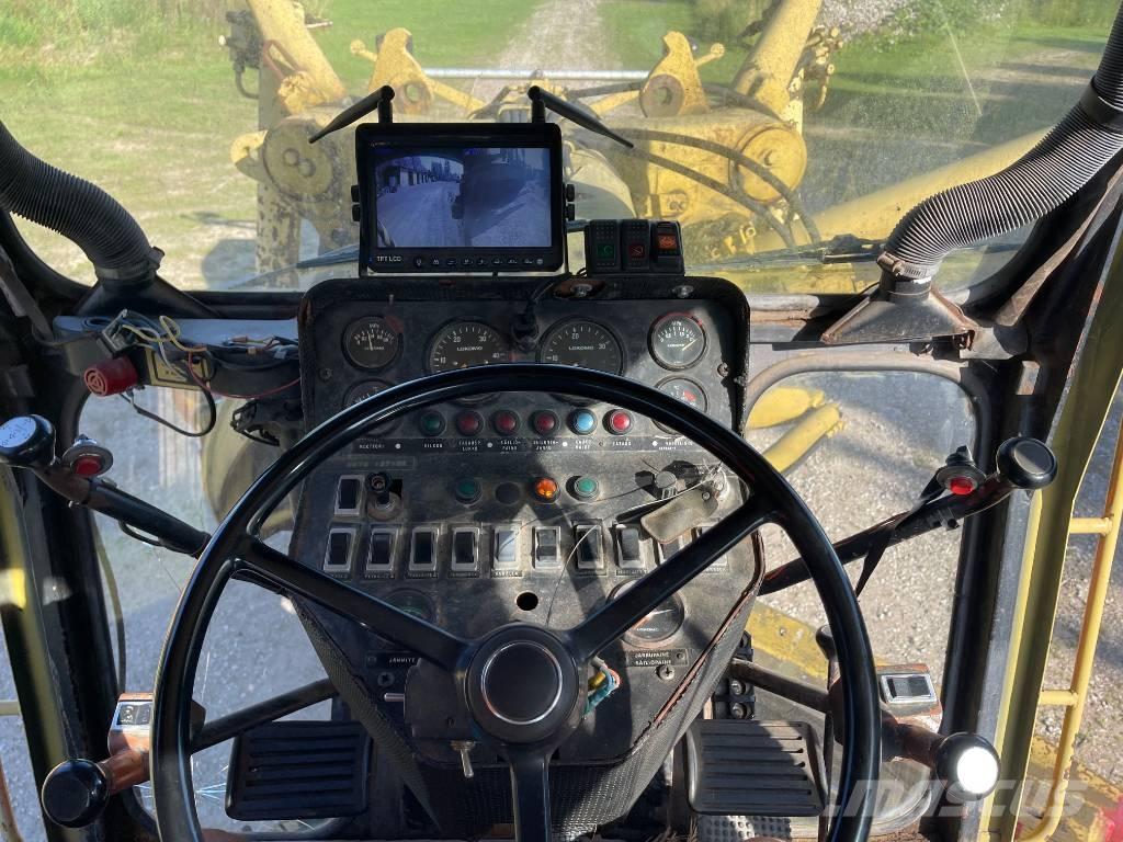 Lokomo AH 172 Grader