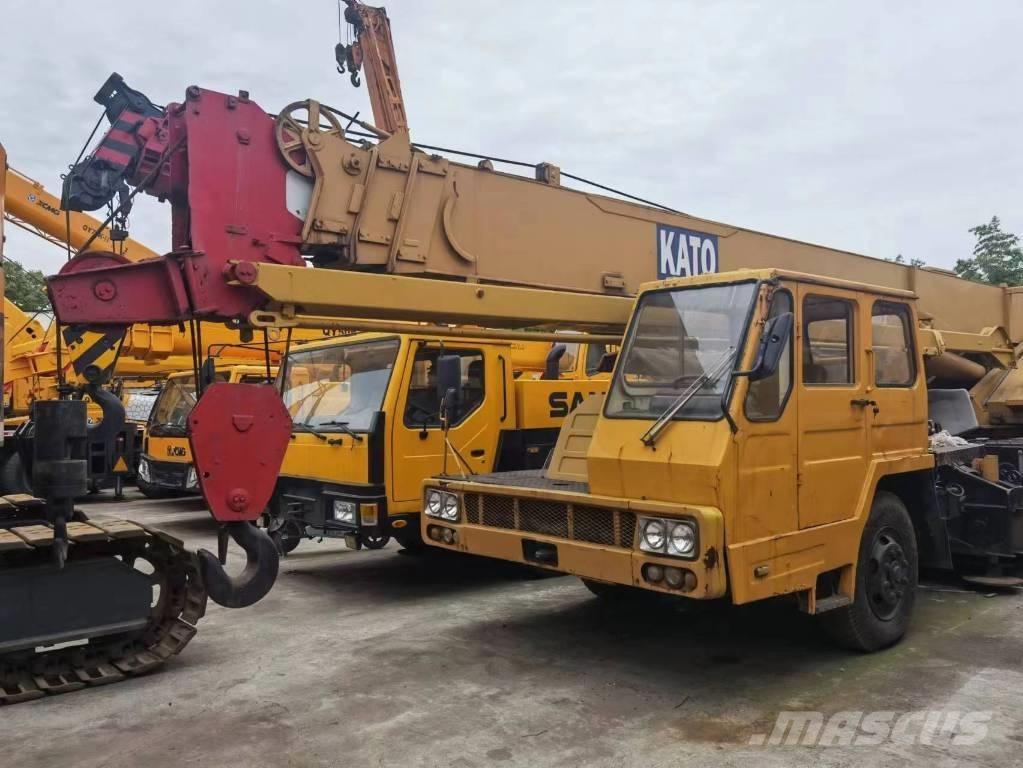 Kato 2500 KVA All-Terrain-Krane