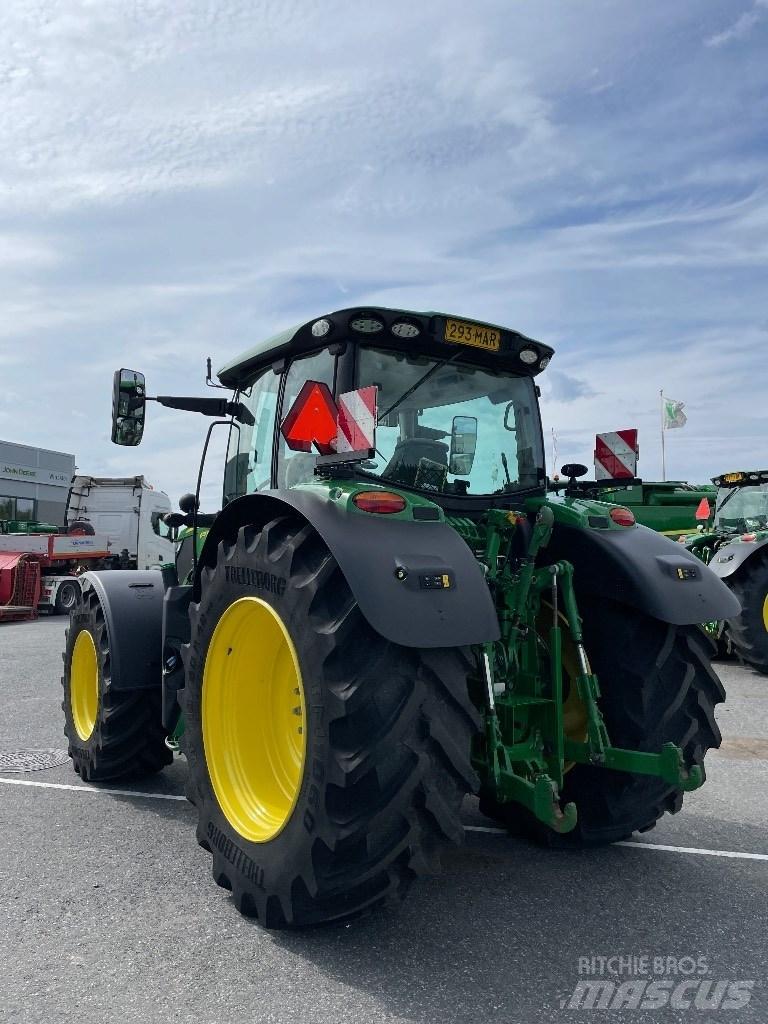 John Deere 6155R Traktoren