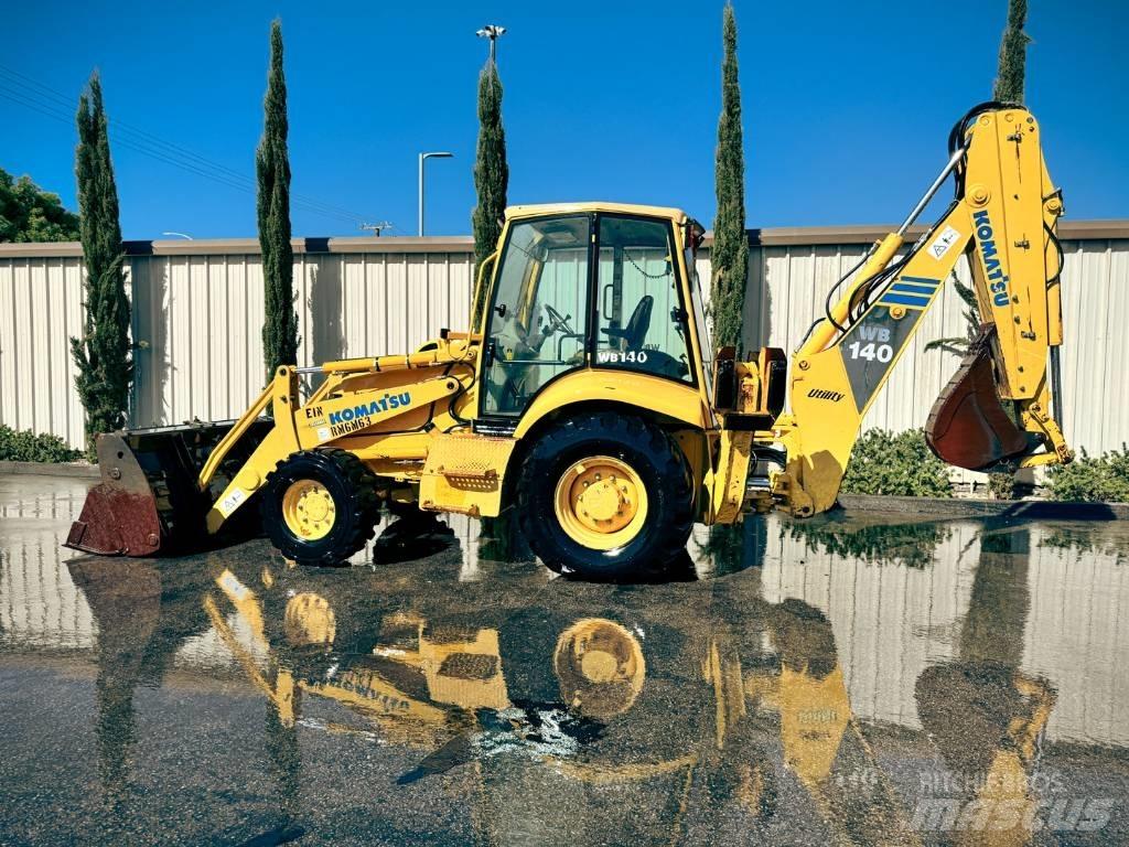 Komatsu WB 140-2N Baggerlader