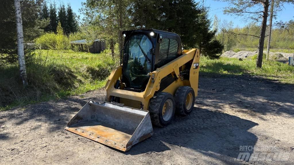 CAT 226 D Kompaktlader