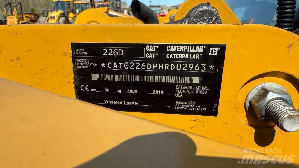 CAT 226 D Kompaktlader