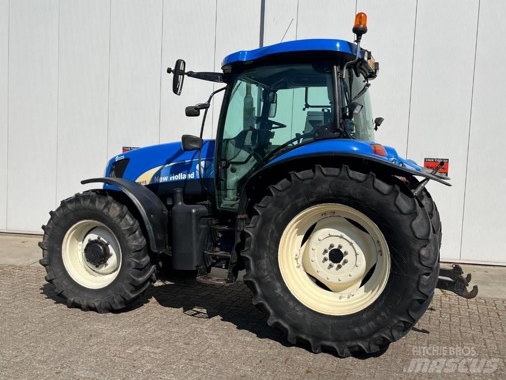 New Holland TS 115 A Traktoren