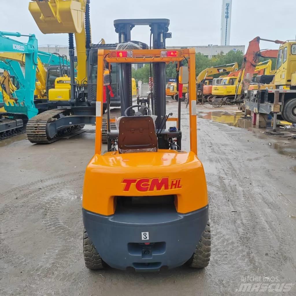 Toyota FD30 Diesel Stapler