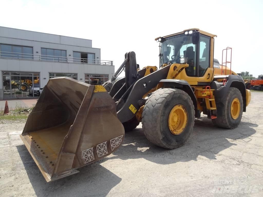 Volvo L 120 H Radlader