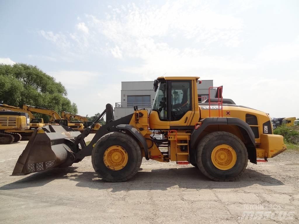 Volvo L 120 H Radlader