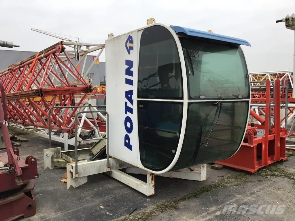 Potain MD238AJ10 Turmdrehkrane