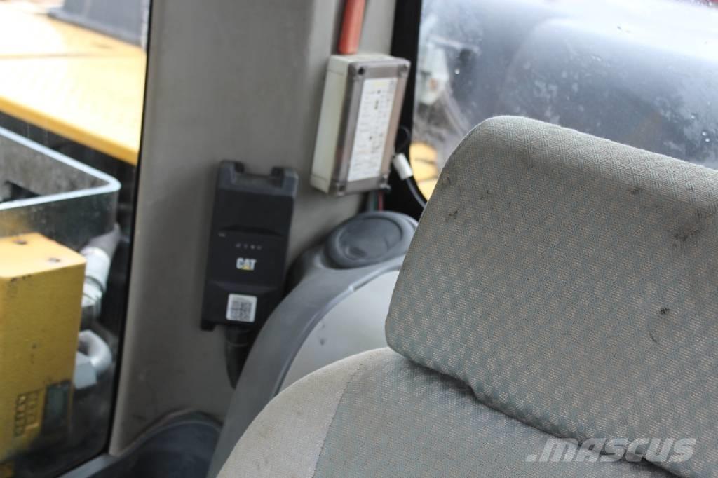 CAT 319 D L Raupenbagger