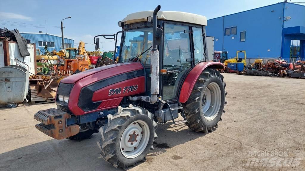 TYM T700 Traktoren