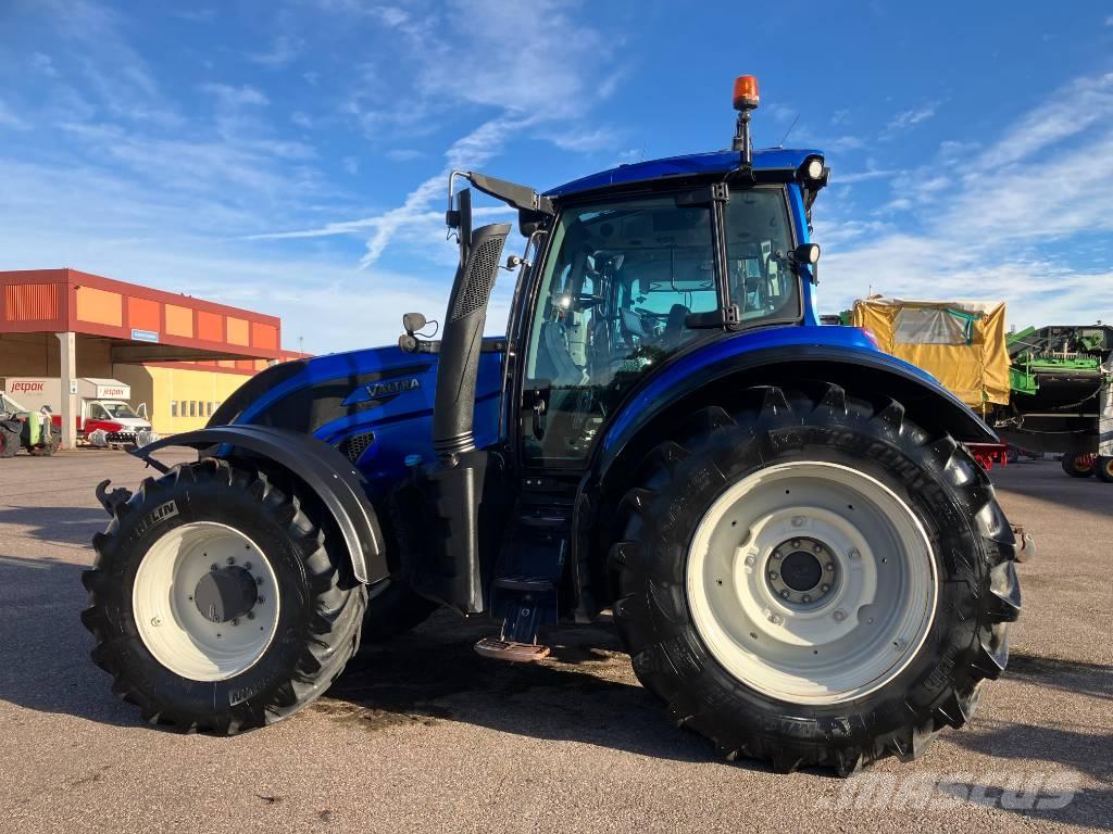 Valtra Valmet T 254 Traktoren