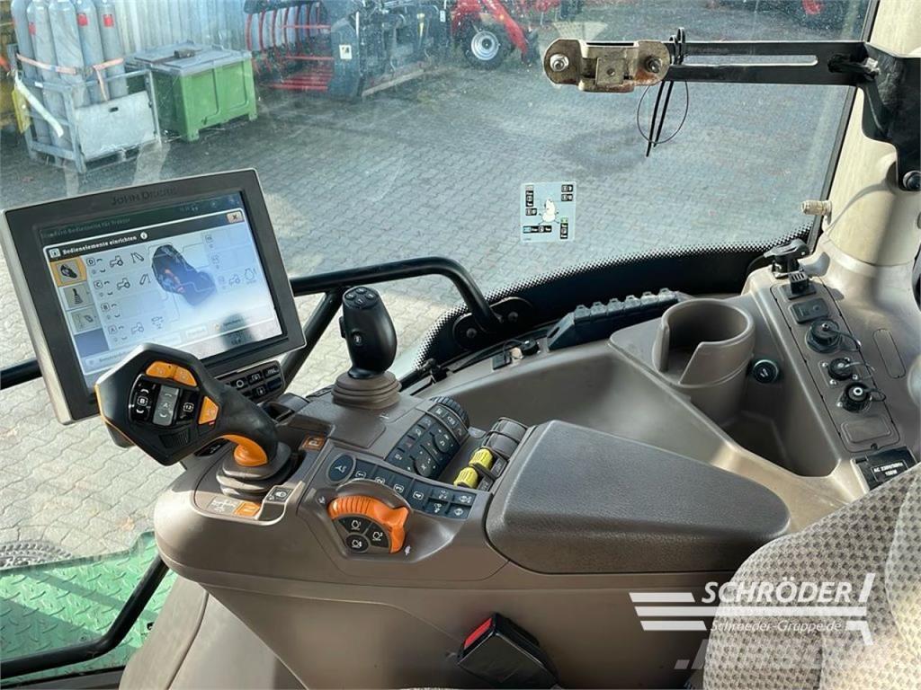 John Deere 6230 R Traktoren