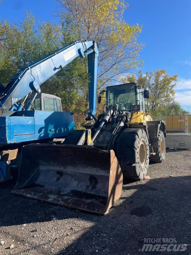 Komatsu WA 200 PT-5 Radlader