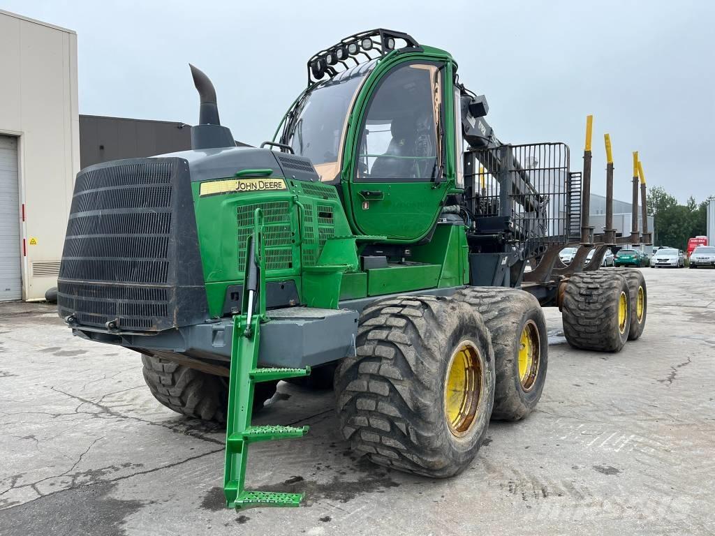 John Deere 1510G Forwarder