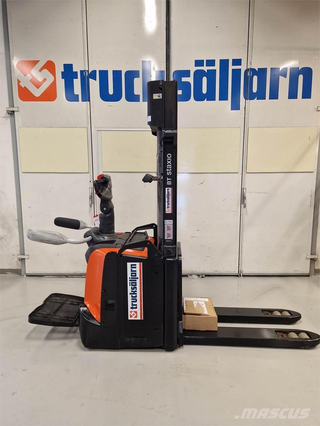 Toyota SPE120L Deichselstapler