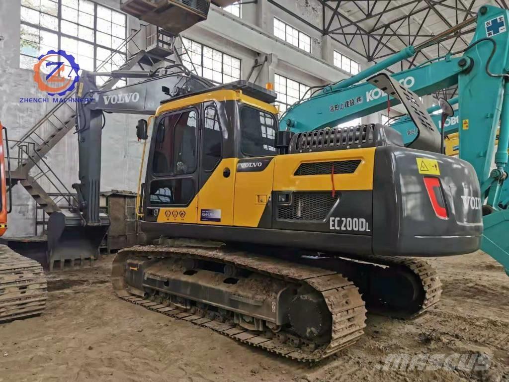 Volvo EC 200 Raupenbagger