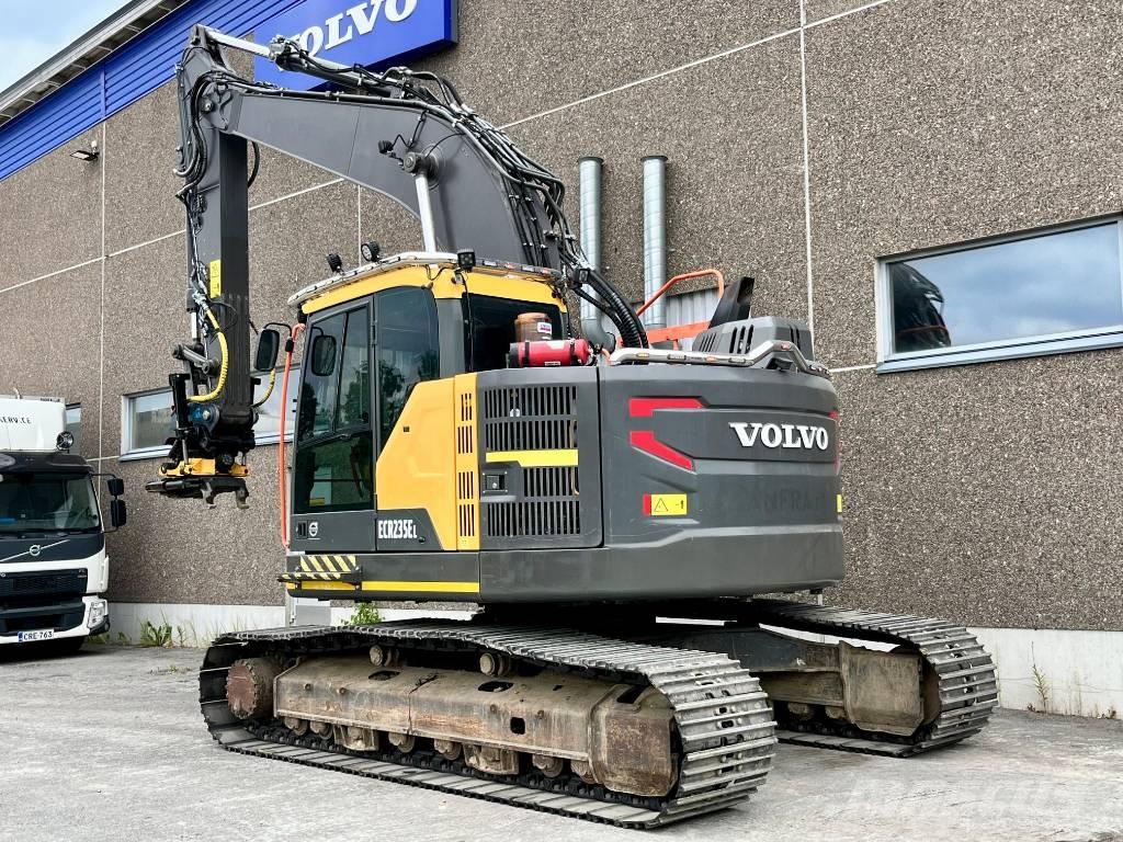 Volvo ECR 235 E Raupenbagger