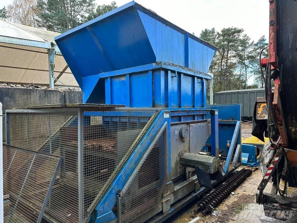 Lindner T1500 Schredder