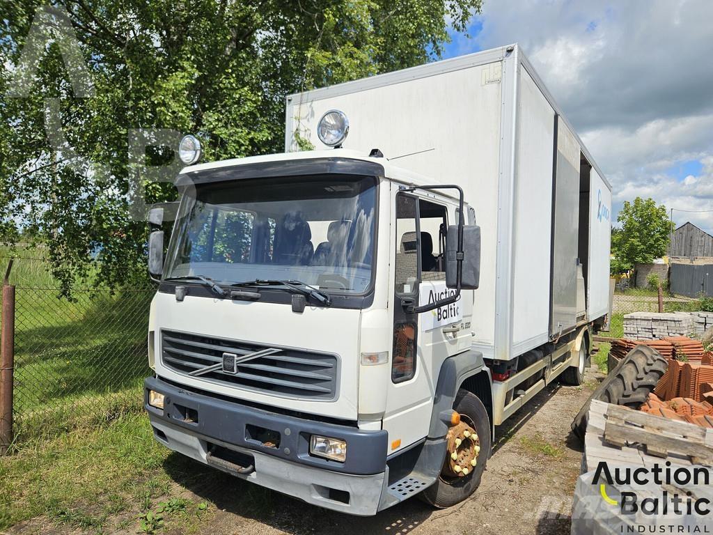 Volvo FL615 Kastenaufbau