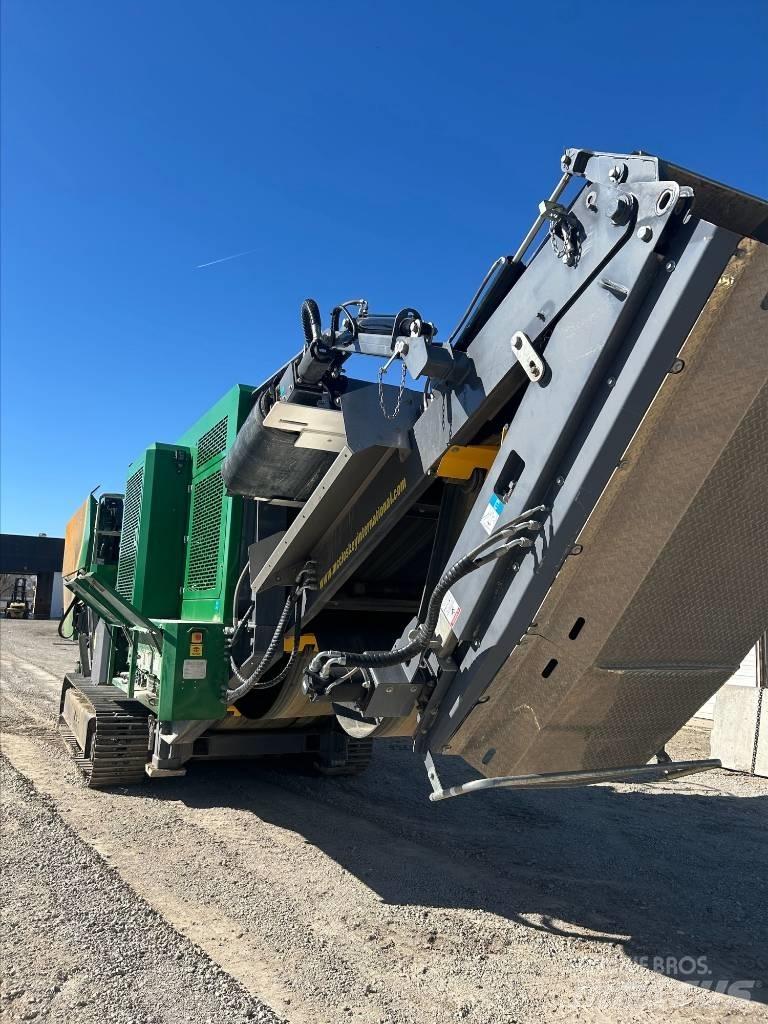 McCloskey J50 Pulverisierer