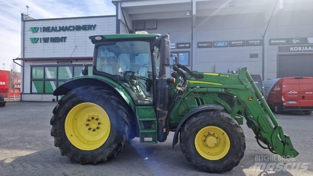 John Deere 6130 R Traktoren