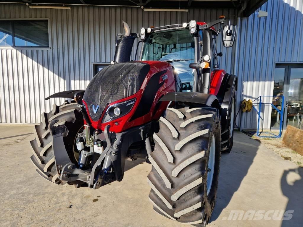 Valtra T 194 Traktoren