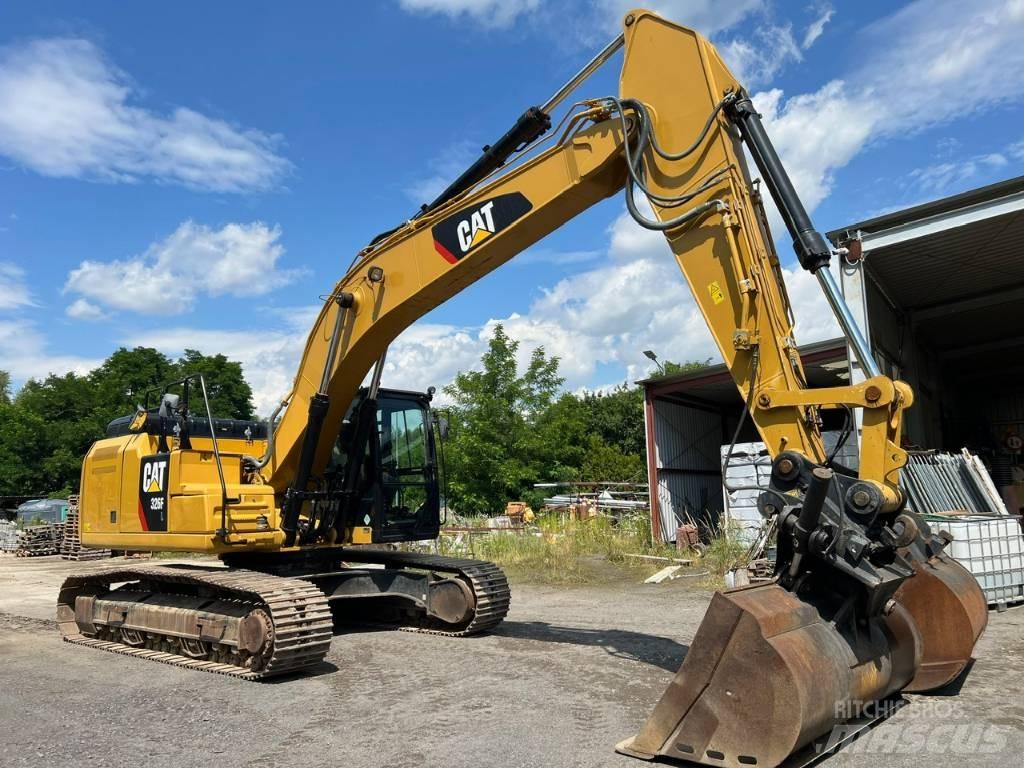 CAT 326 F L Raupenbagger