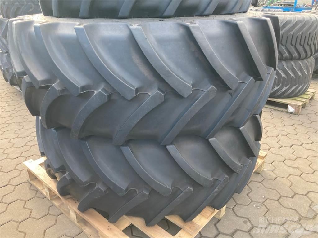Mitas 2x 600/65R38 Sonstiges Traktorzubehör