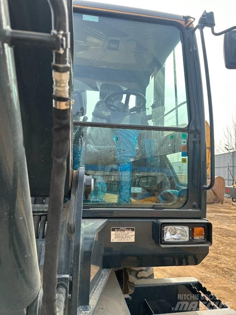Hyundai 60 W Midibagger  7t - 12t