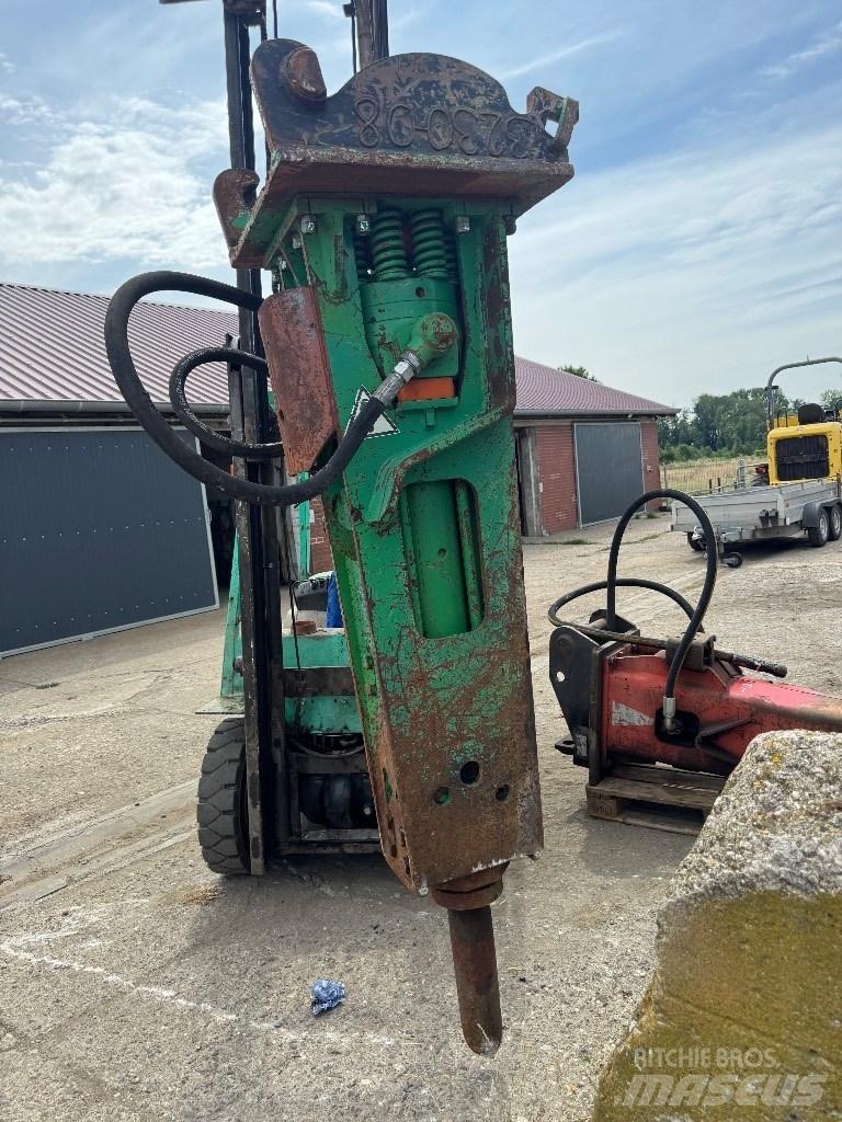 Montabert V 1200 BRH Hydraulische Rammhammer