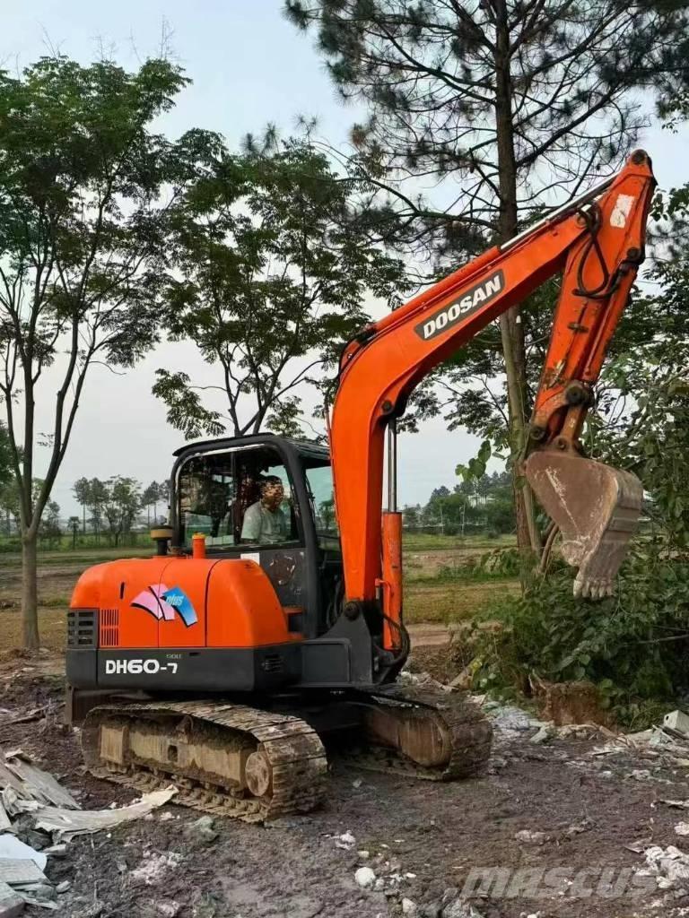 Doosan DH 60 Minibagger < 7t