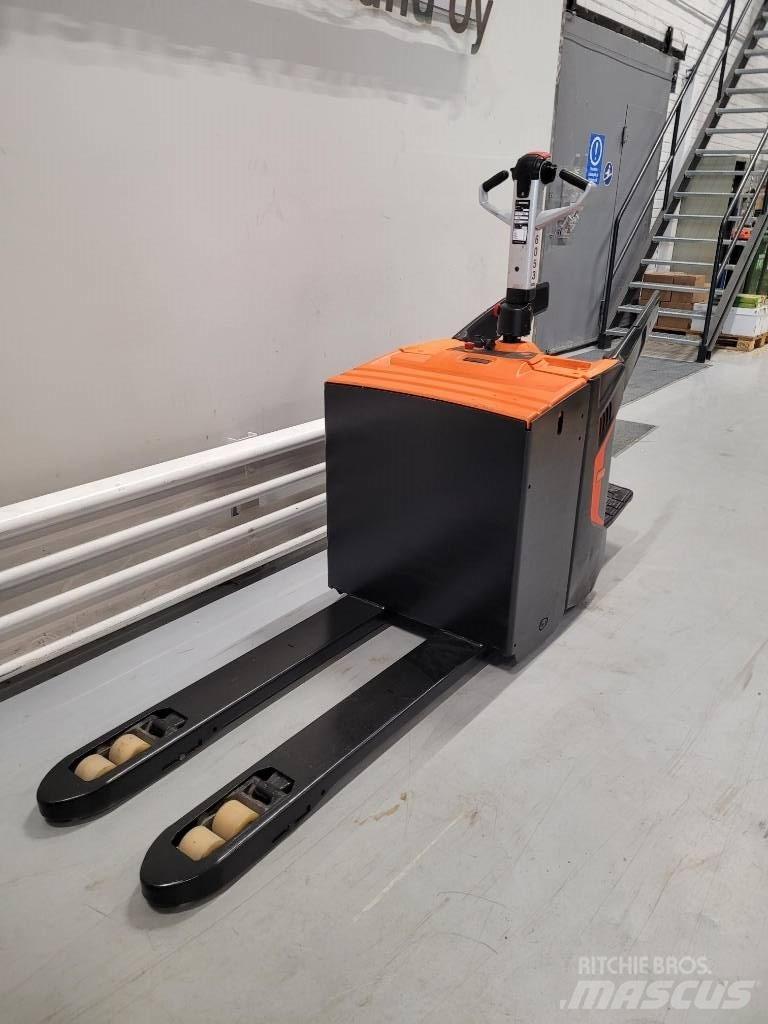 Rocla TPS20 Gabelstapler mit Fahrerstand