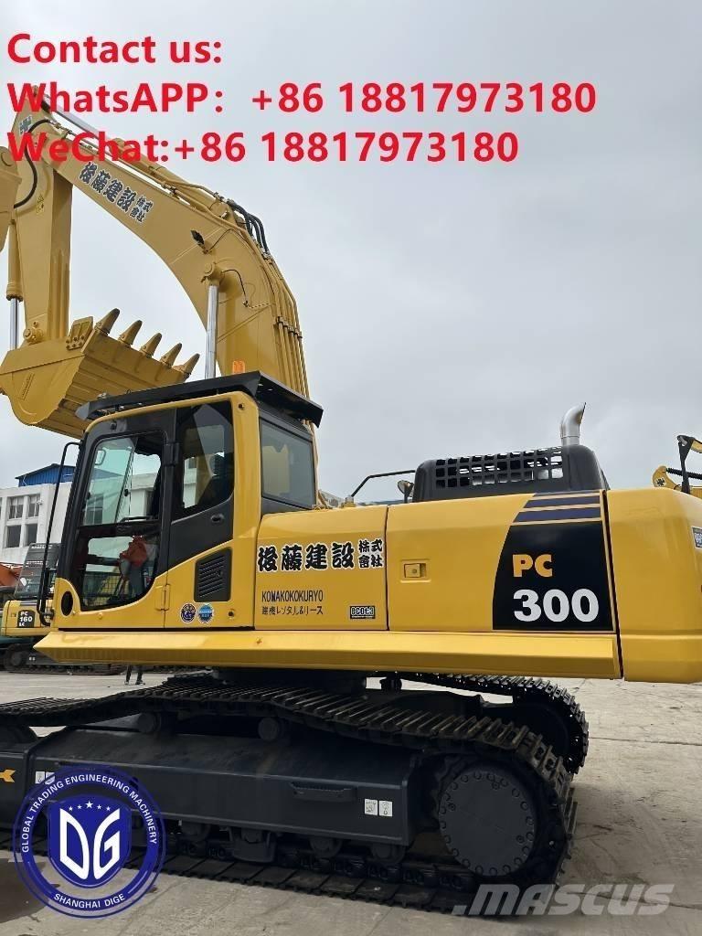 Komatsu PC300-8N1 Raupenbagger